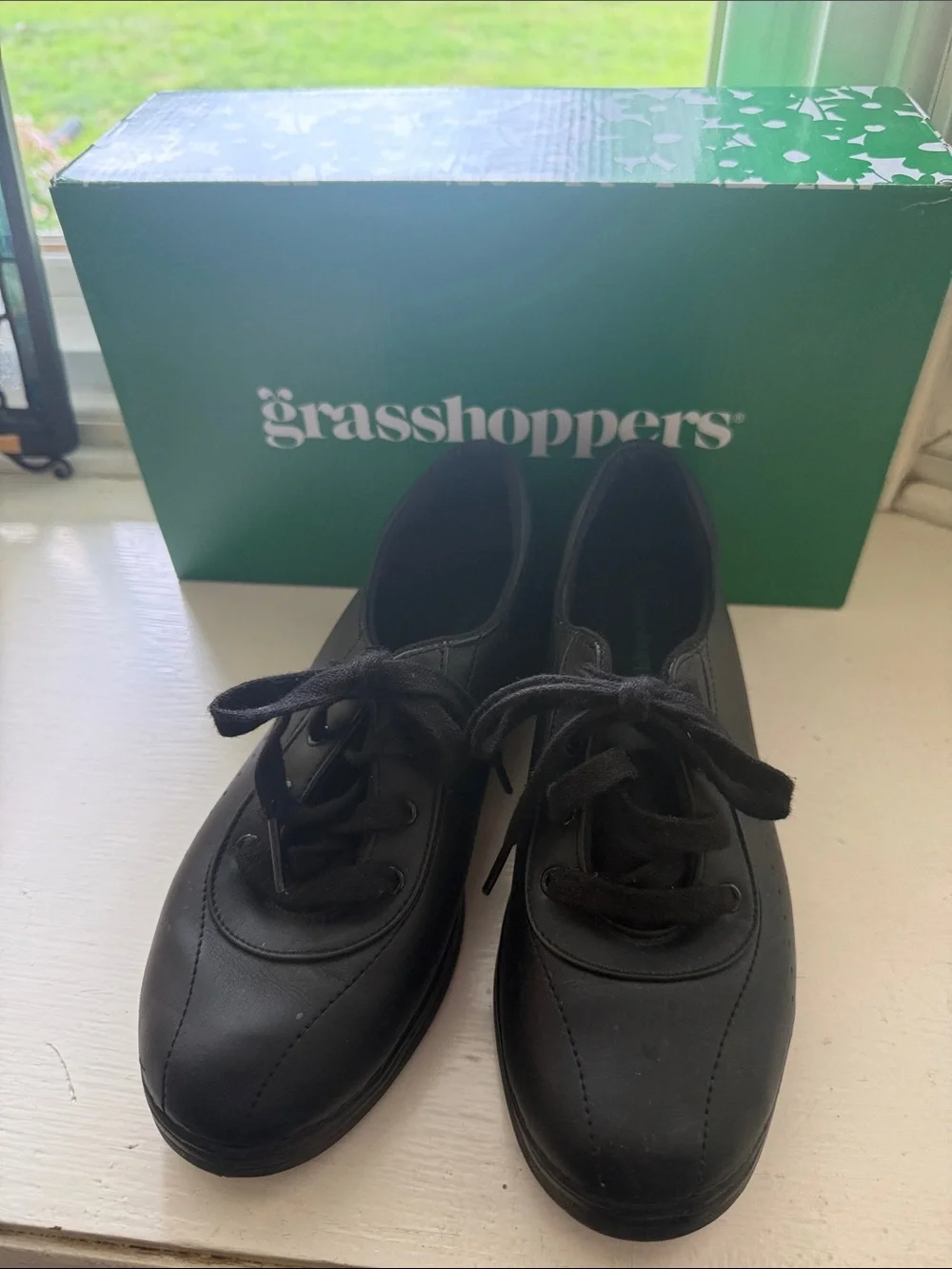 Grasshoppers Woman’s Black Lace-Up Oxford Shoes